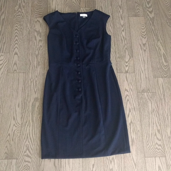 dark blue button down dress by Calvin Klein - Picture 4 of 13